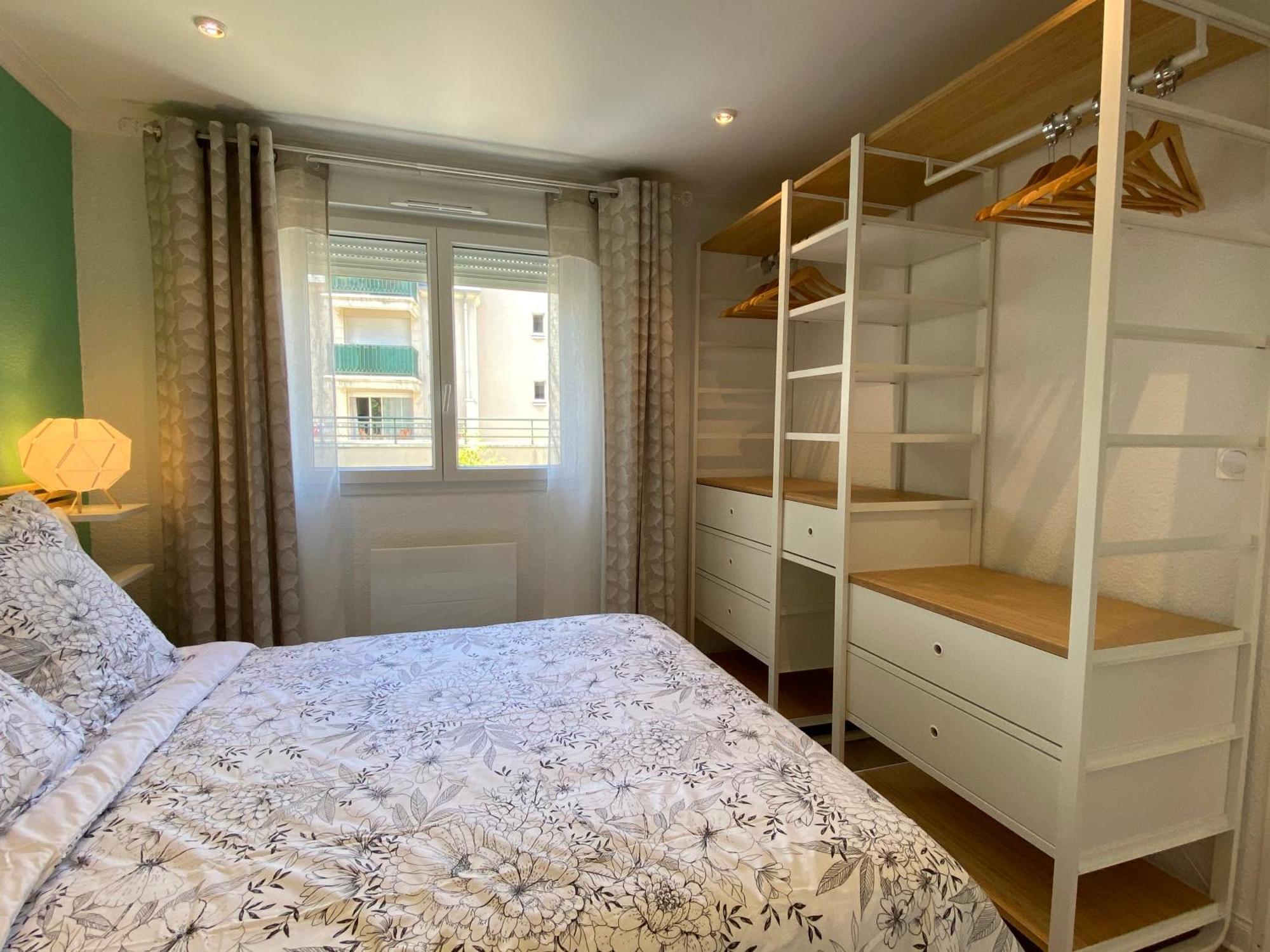 Apartment Chaleureux Deux Piece Coeur De Avec Parking Prive Cabourg